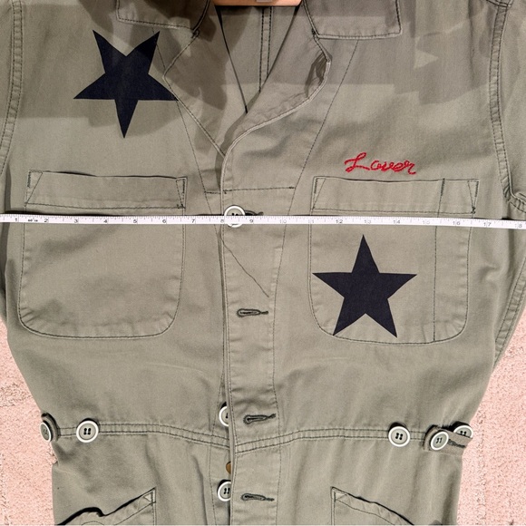 Pistola Jumpsuit with Black Stars and Red Embroidery - Picture 4 of 5